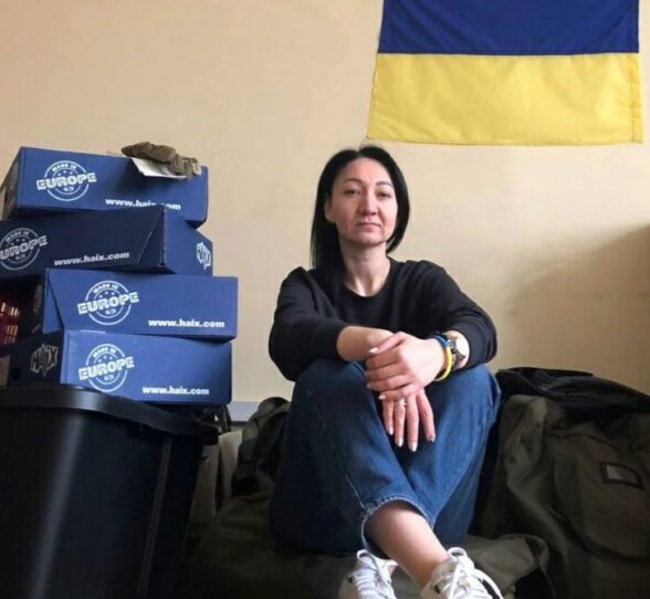 Пономарьова Olena Ponomariova