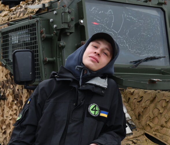 Влад Снєсарєв